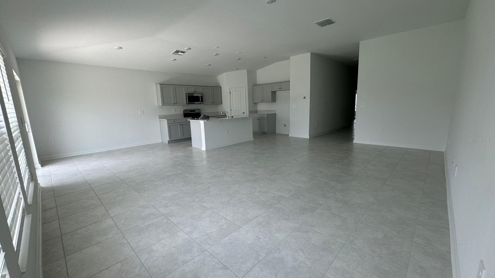 Image 4 of 9 For 680 Sand Pine Lane