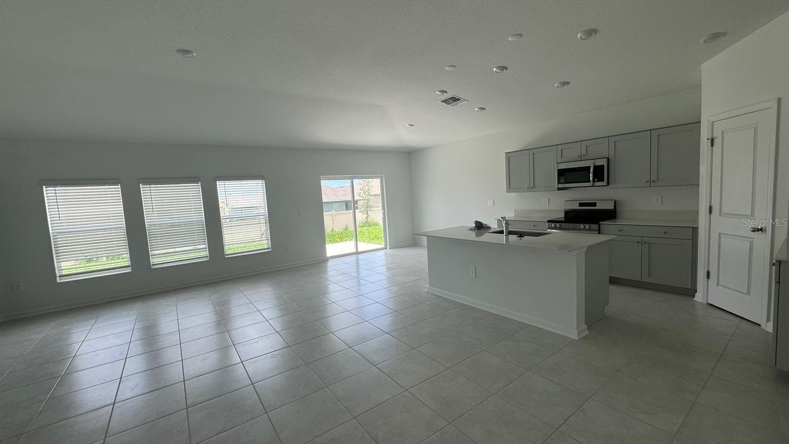 Image 5 of 9 For 680 Sand Pine Lane