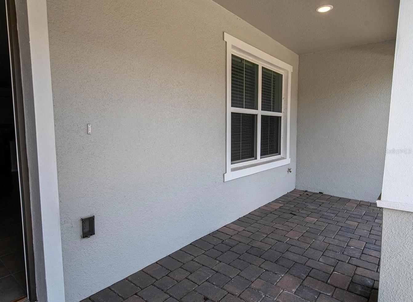 Image 3 of 25 For 735 Costa Lane 26
