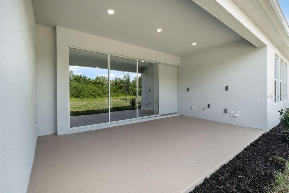Image 28 of 34 For 854 Junonia Boulevard