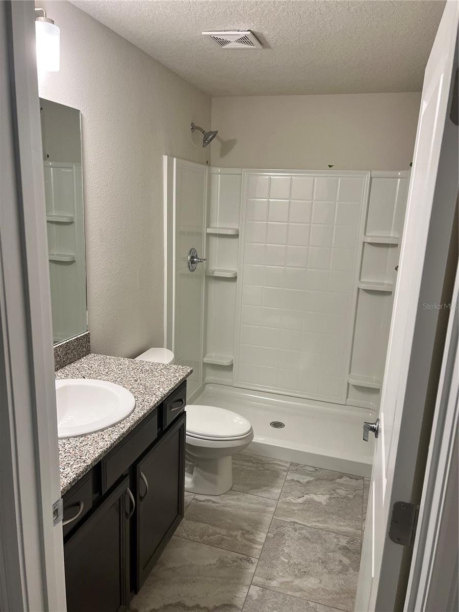 Image 16 of 50 For 9495 Baymeadows Drive