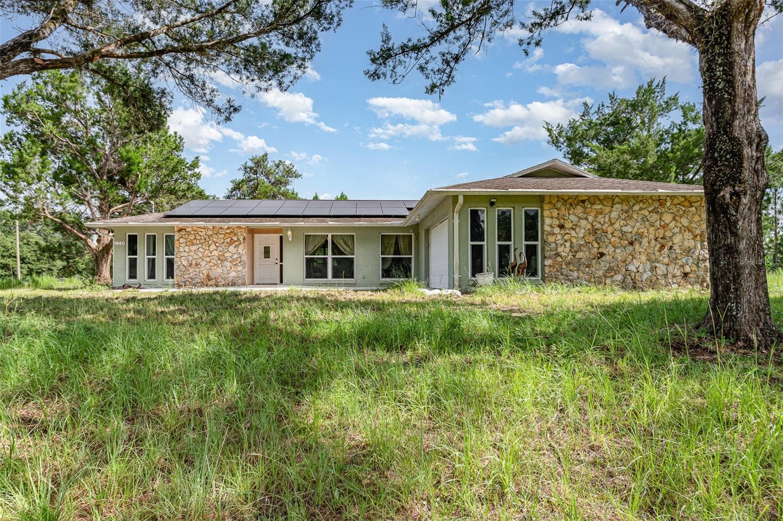 Details for 1940 Leah Star Road, ASTOR, FL 32102