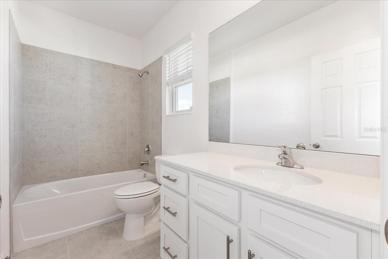 Image 13 of 26 For 17330 Alderwood Lane
