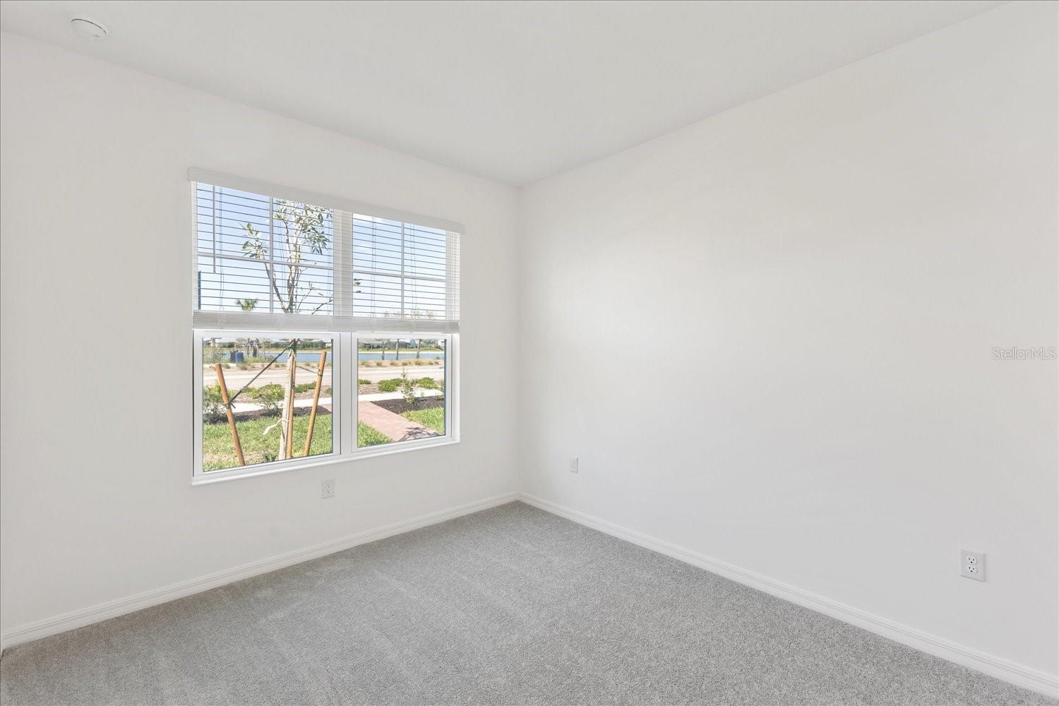 Image 14 of 26 For 17330 Alderwood Lane