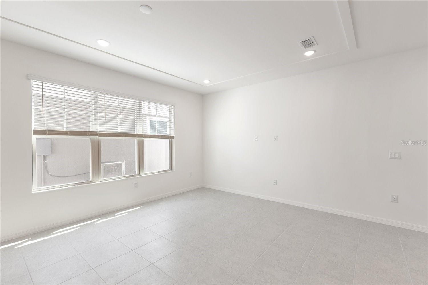 Image 6 of 26 For 17330 Alderwood Lane
