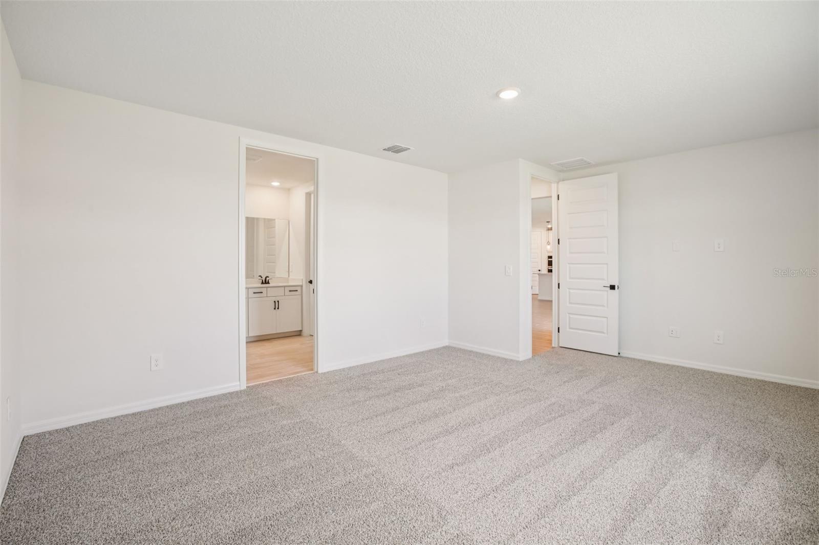 Image 8 of 27 For 1775 Draughton Drive