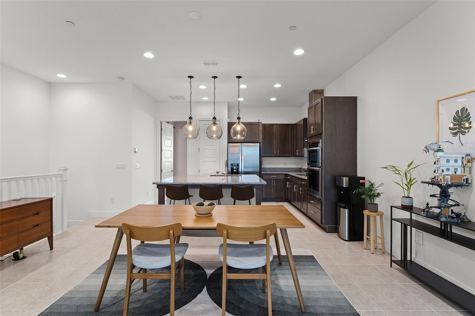 Image 14 of 58 For 10108 Sunnifa Alley