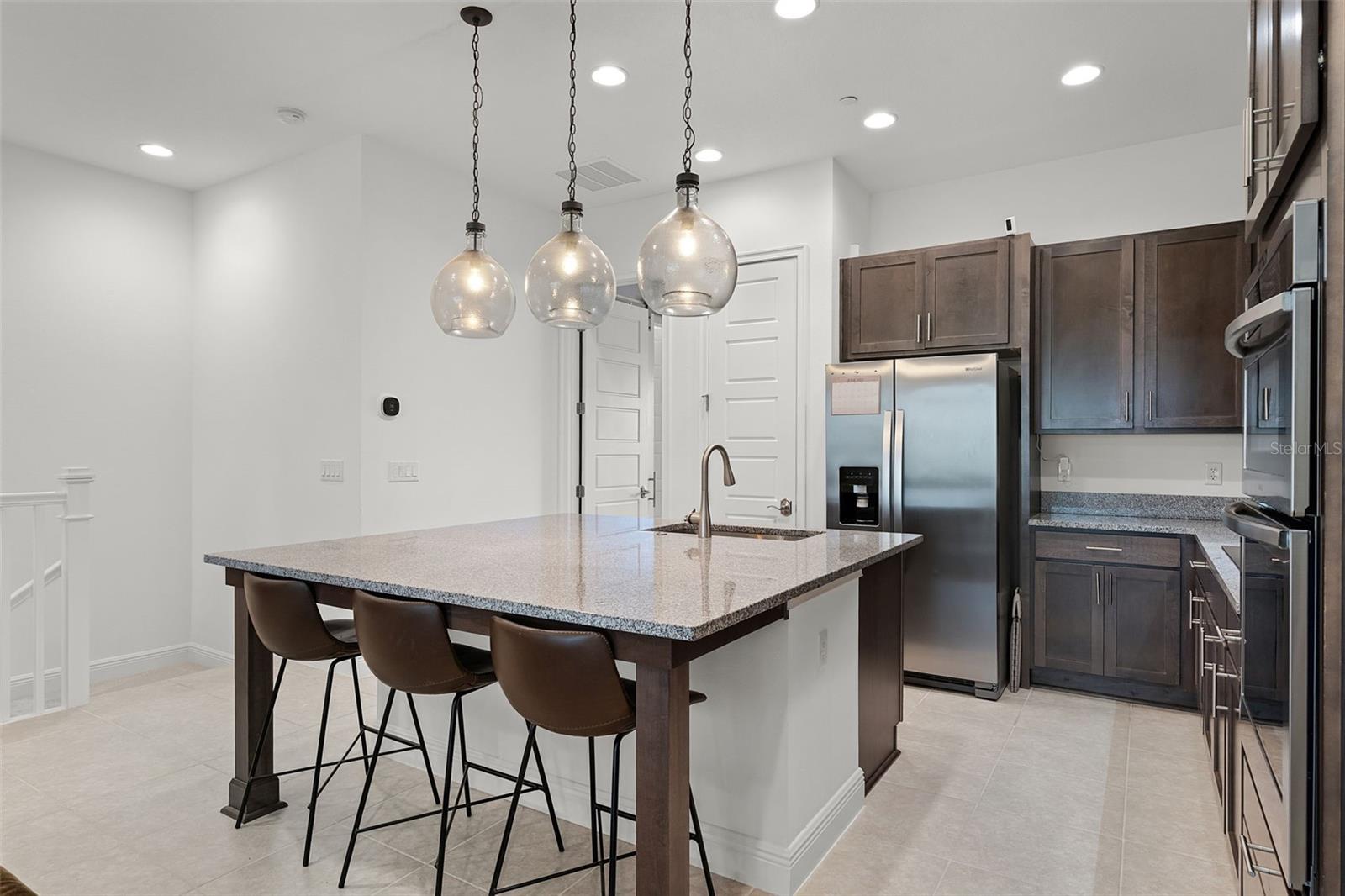 Image 19 of 58 For 10108 Sunnifa Alley