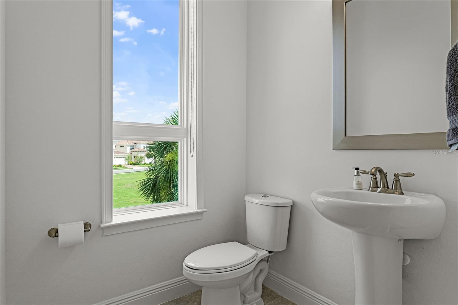 Image 24 of 58 For 10108 Sunnifa Alley