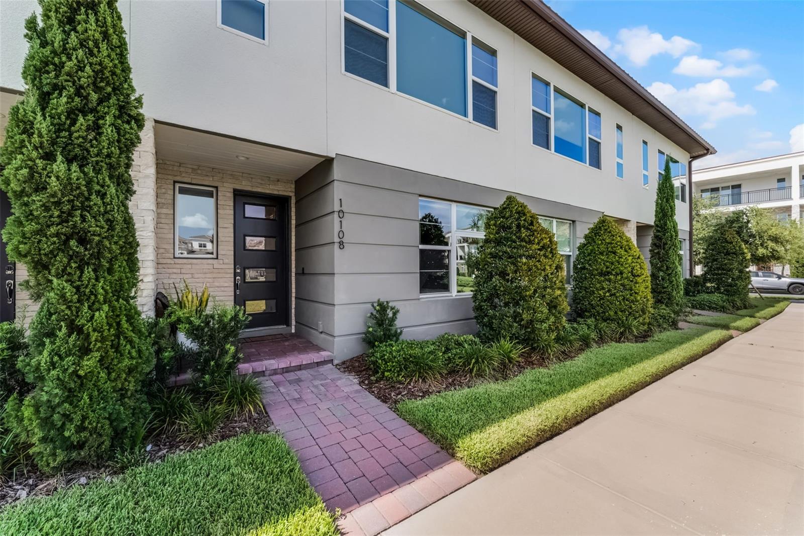 Image 3 of 58 For 10108 Sunnifa Alley