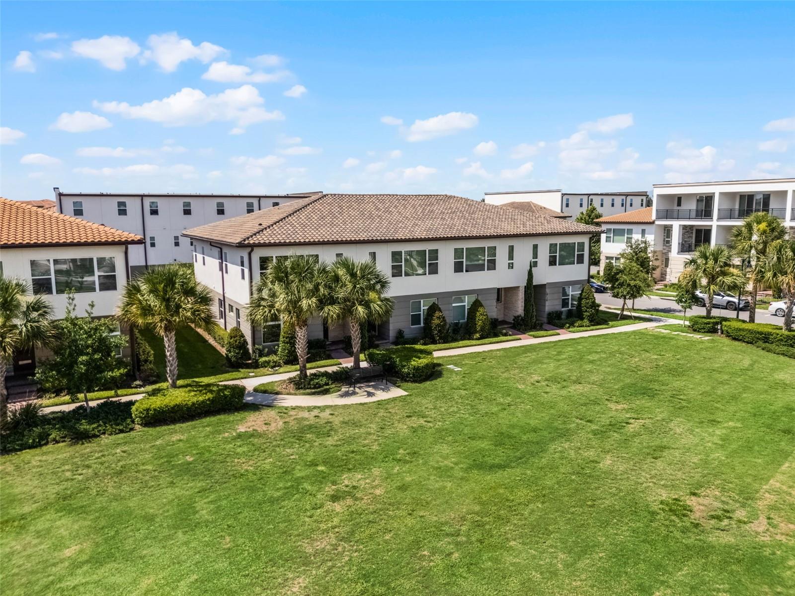 Image 38 of 58 For 10108 Sunnifa Alley