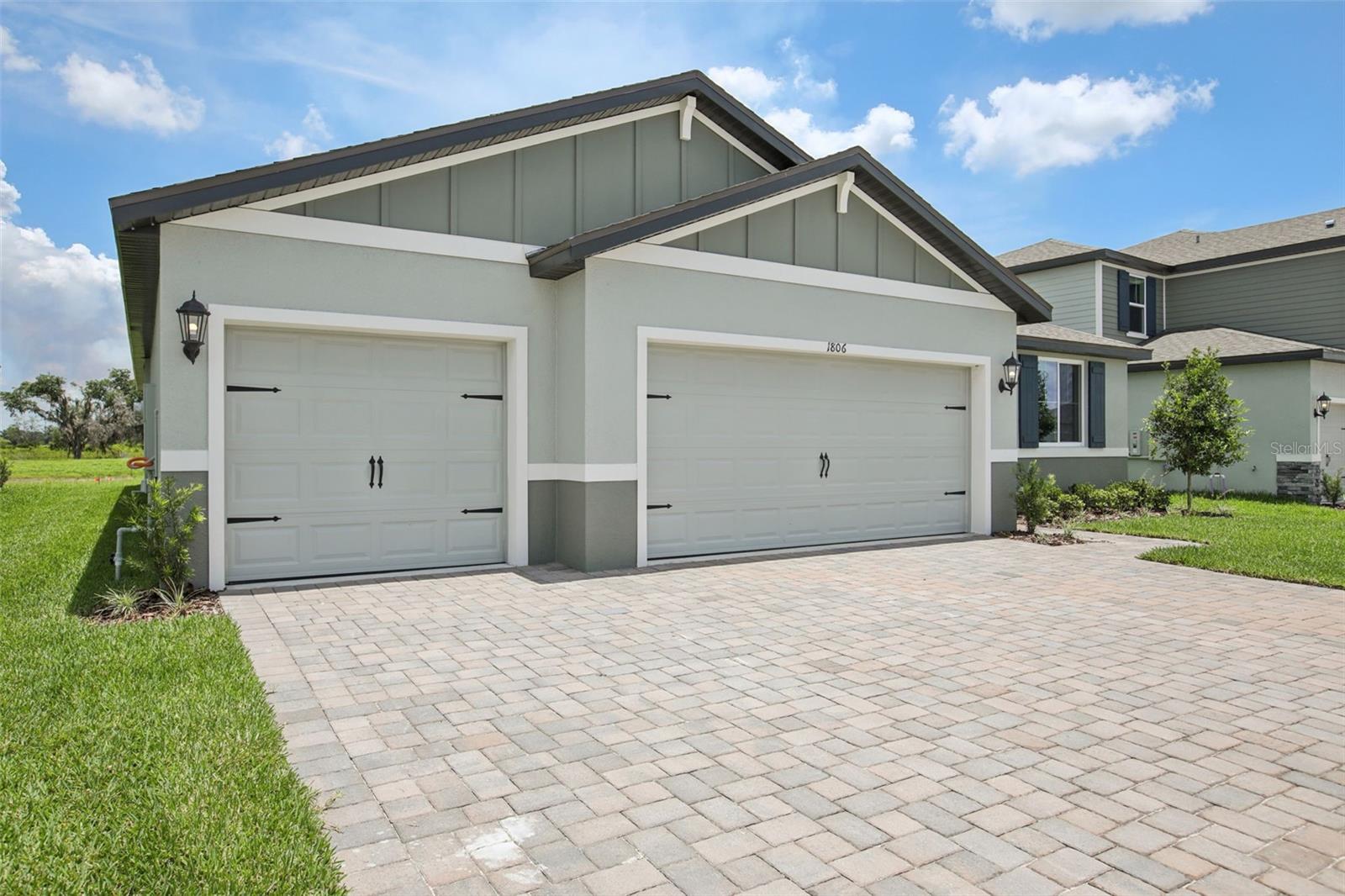 Image 12 of 37 For 1806 Draughton Drive