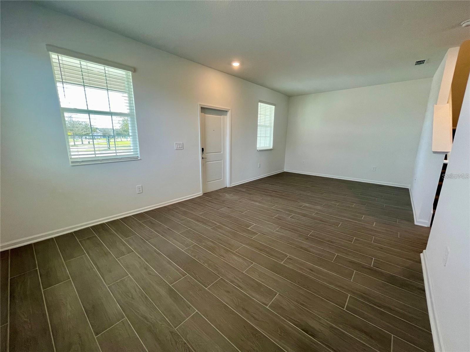Image 14 of 45 For 15579 Water Spring Boulevard