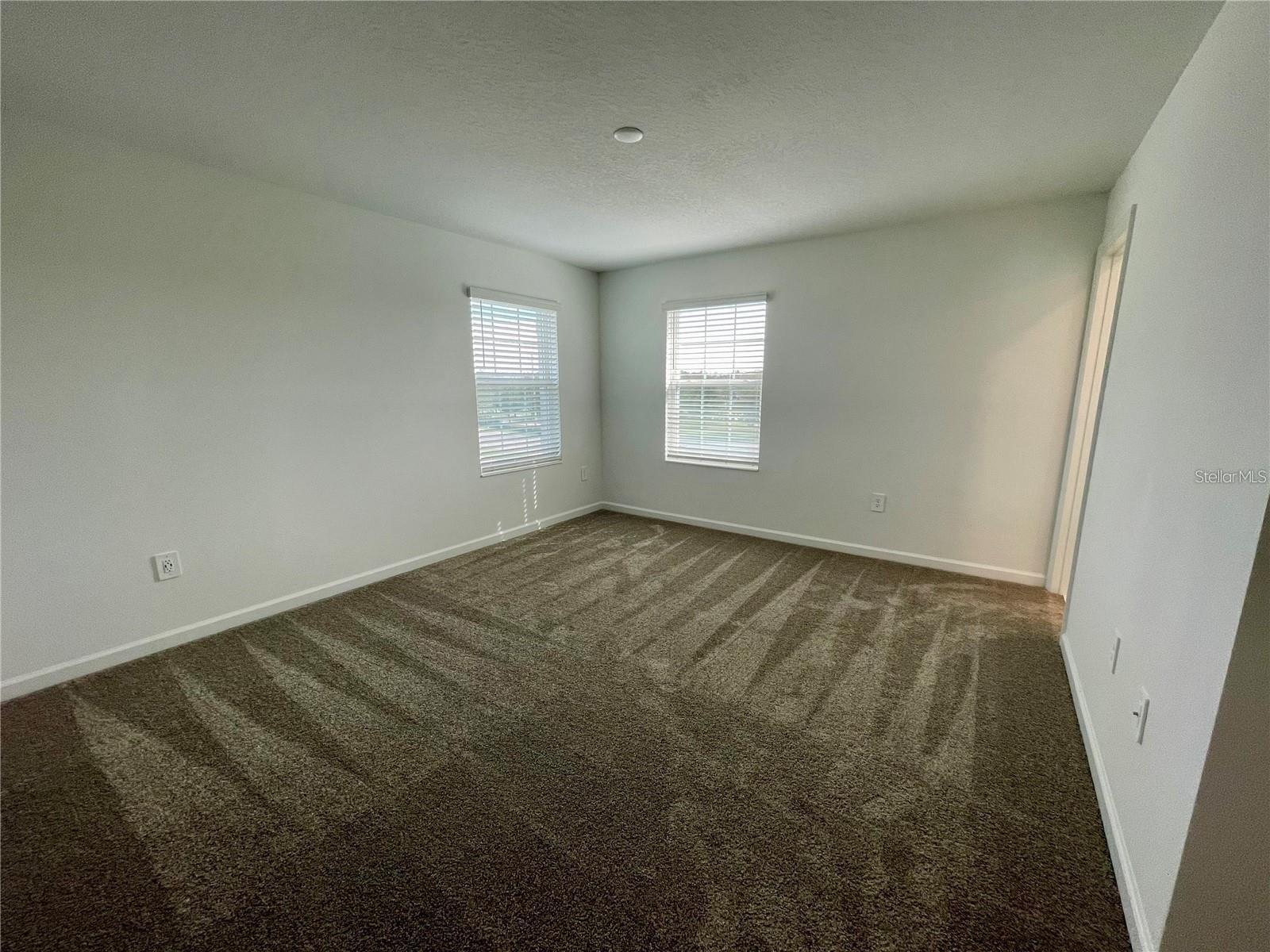 Image 23 of 45 For 15579 Water Spring Boulevard