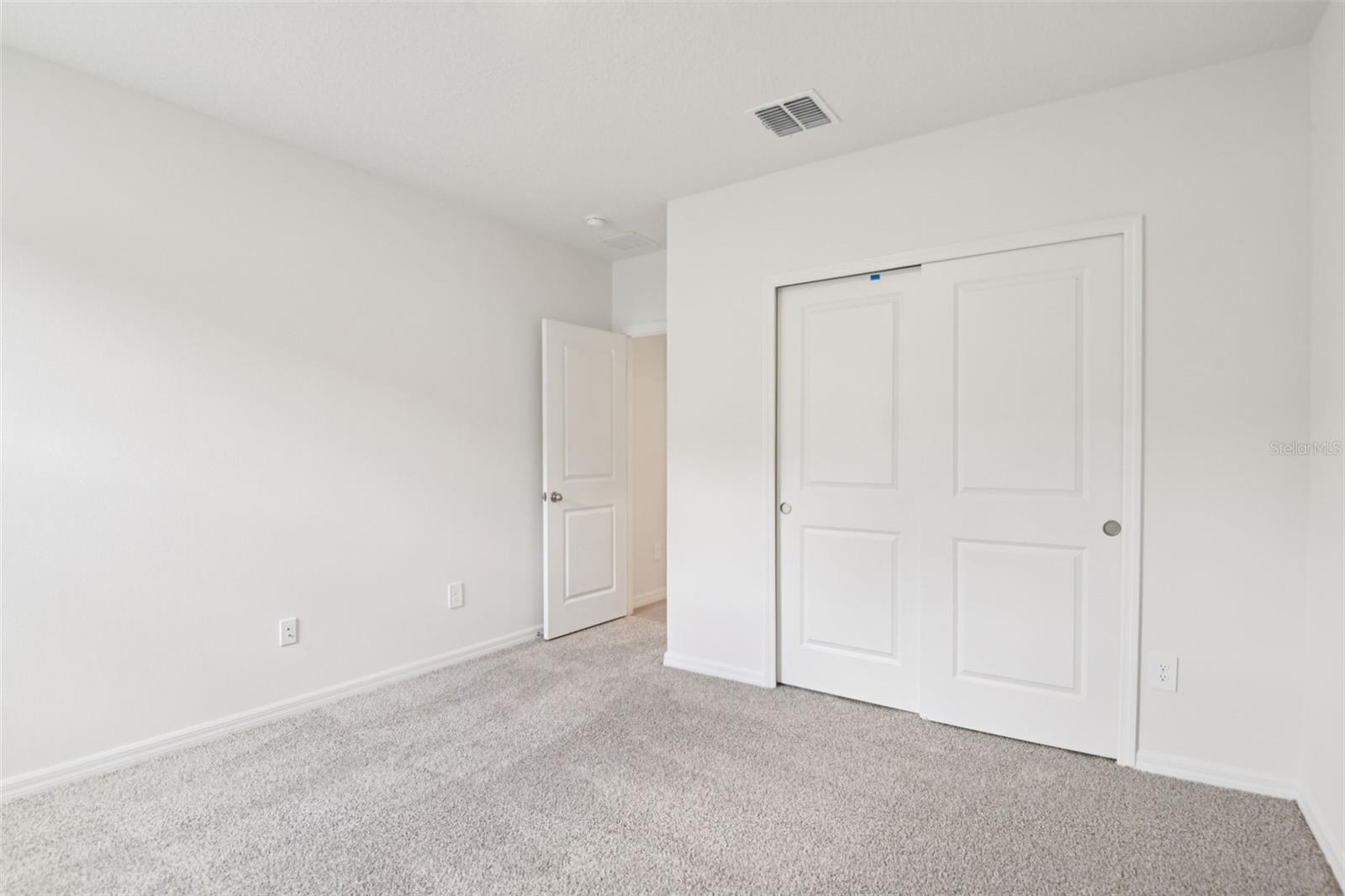 Image 21 of 29 For 1732 Brekey Way