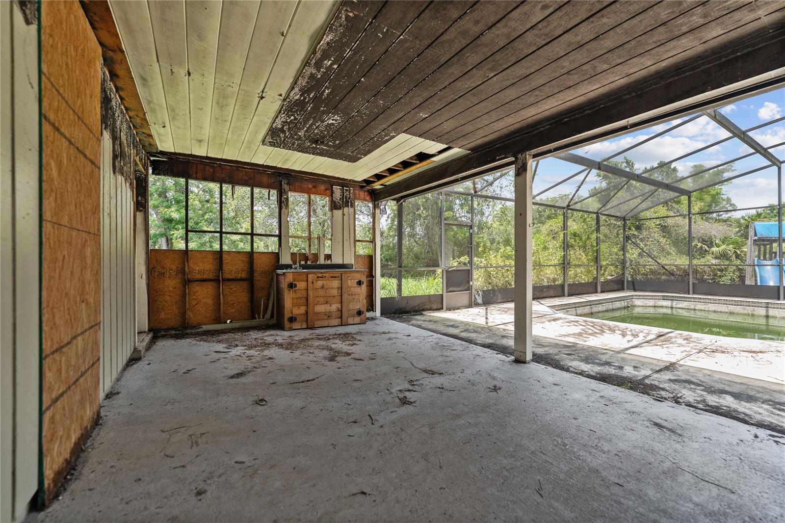 Image 16 of 32 For 8735 Rancho Court