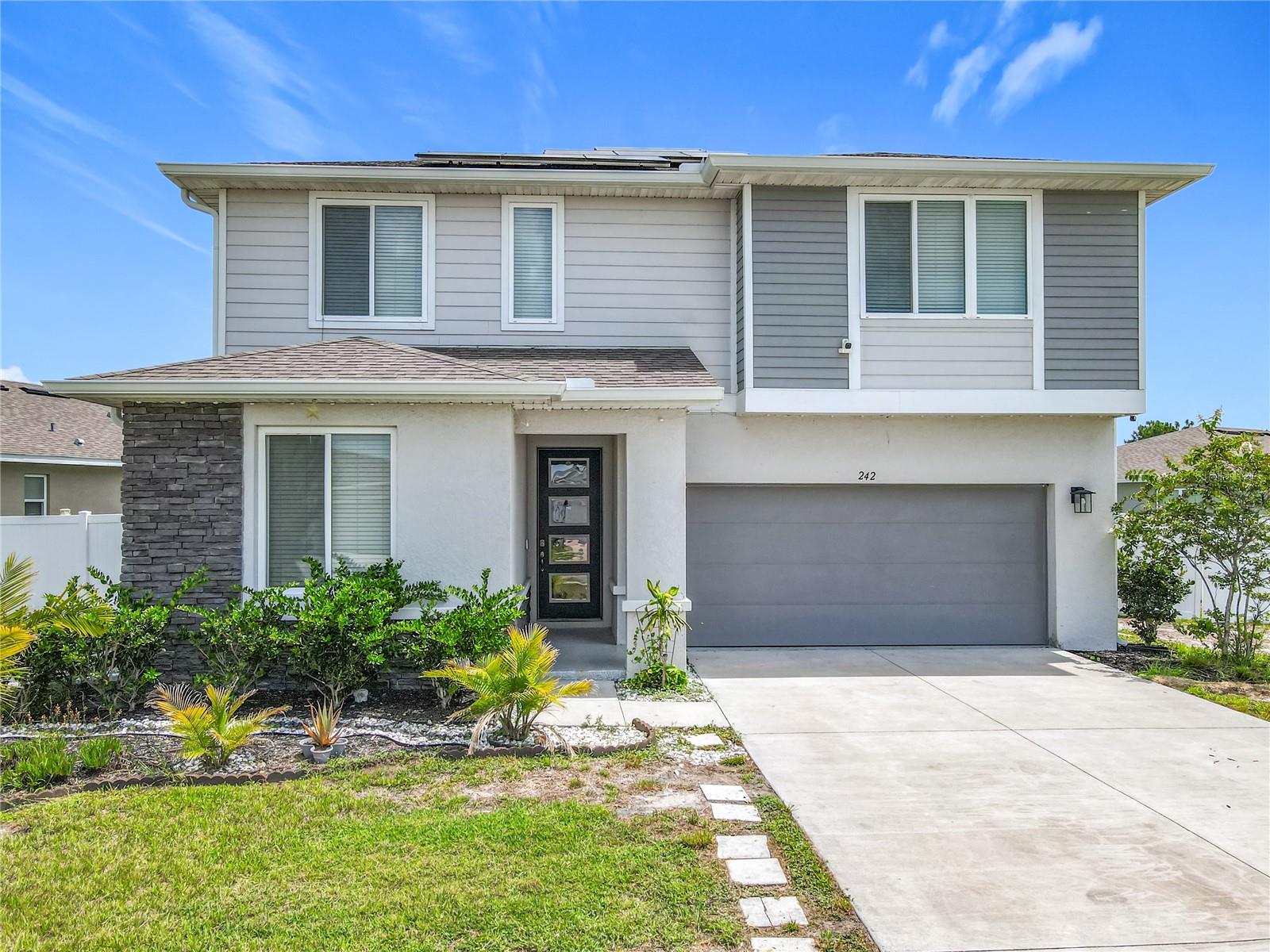 Image 2 of 66 For 242 White Heron Way