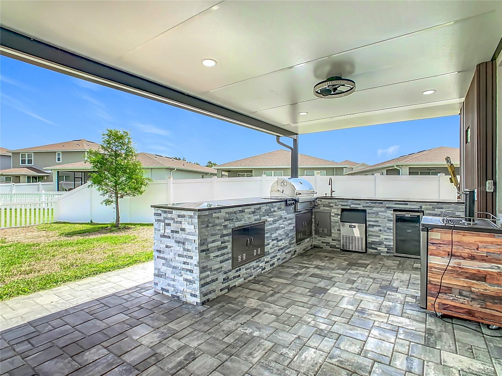 Image 54 of 66 For 242 White Heron Way