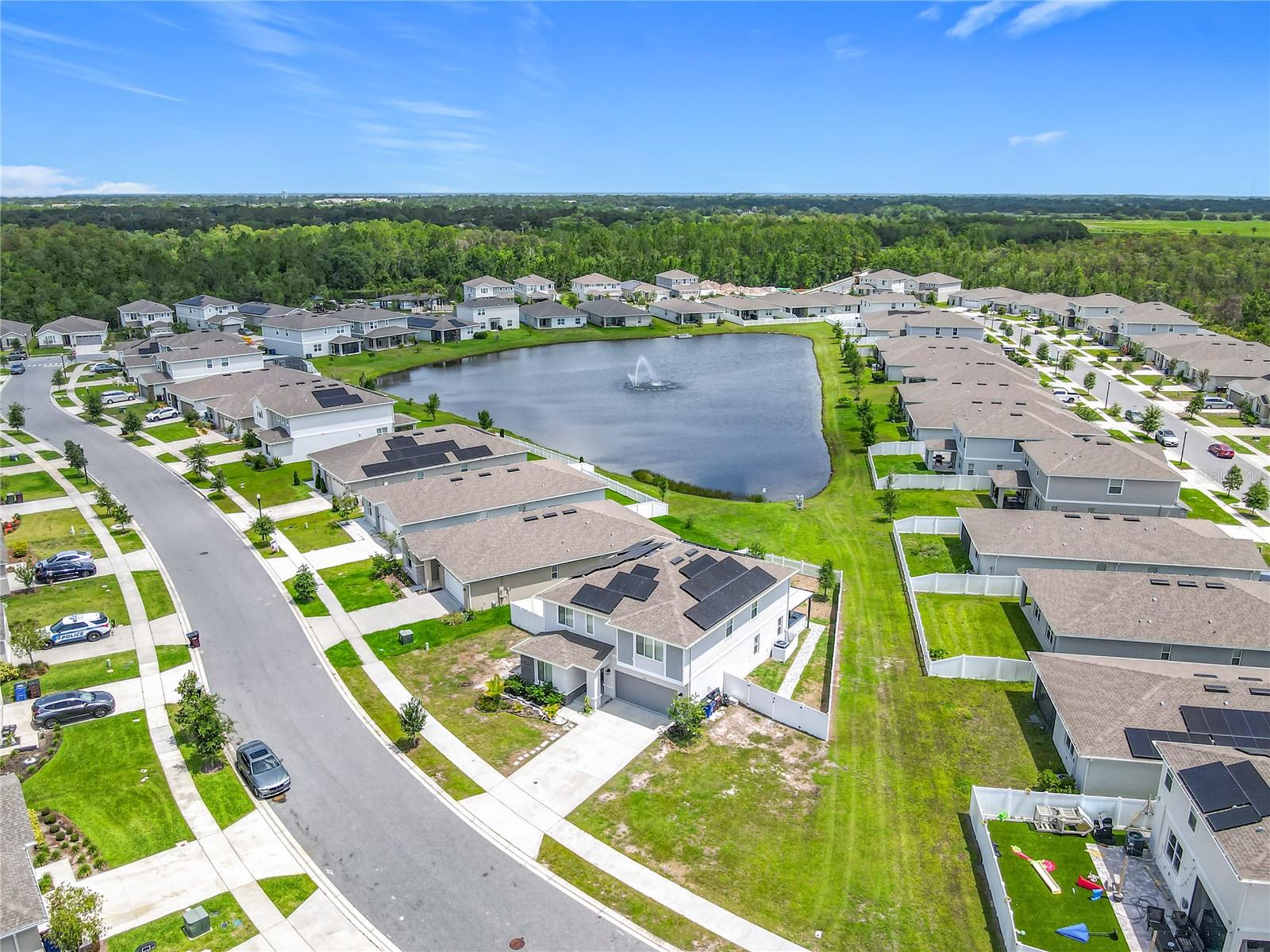 Image 6 of 66 For 242 White Heron Way