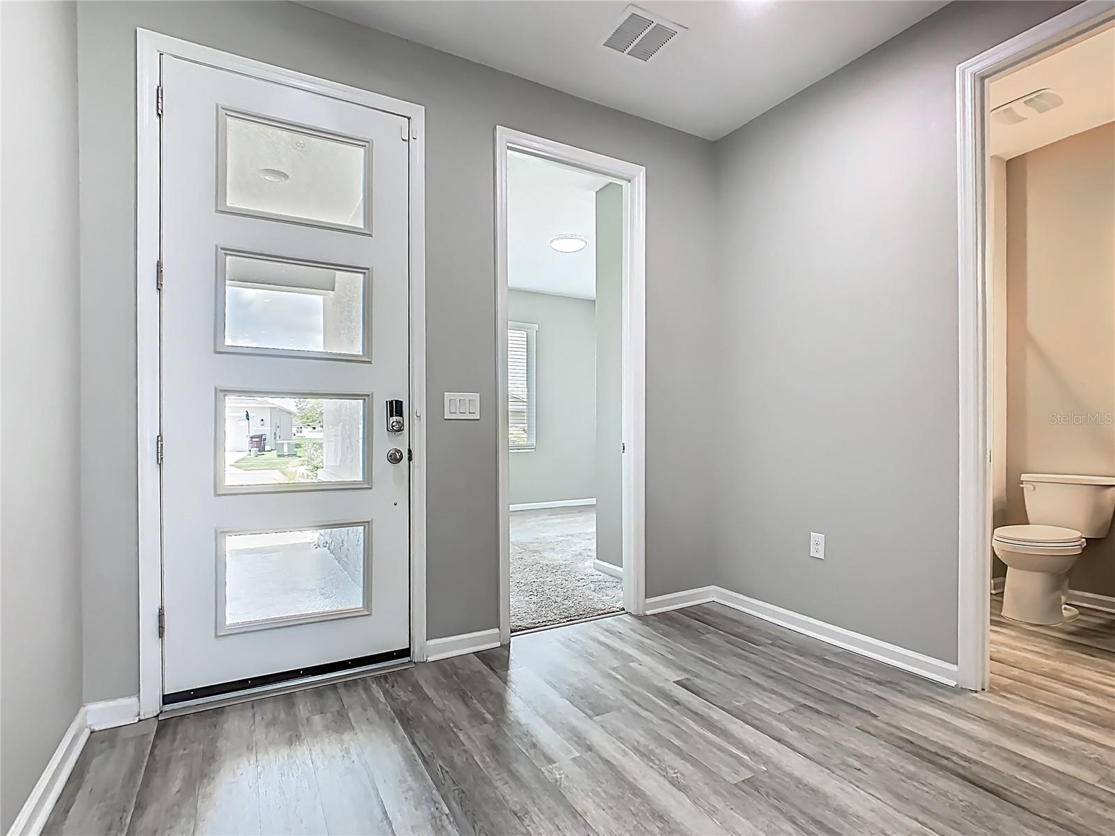 Image 8 of 66 For 242 White Heron Way