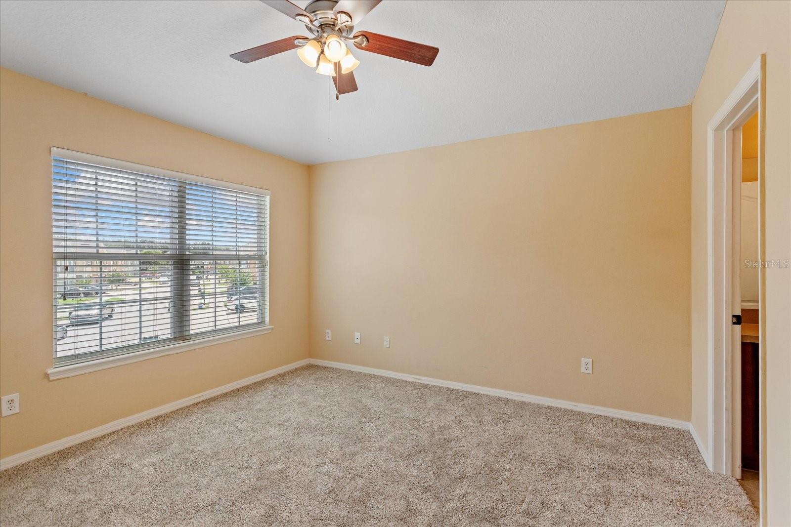 Image 10 of 17 For 1210 San Jacinto Circle