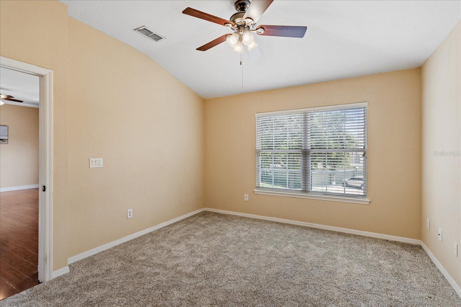 Image 8 of 17 For 1210 San Jacinto Circle