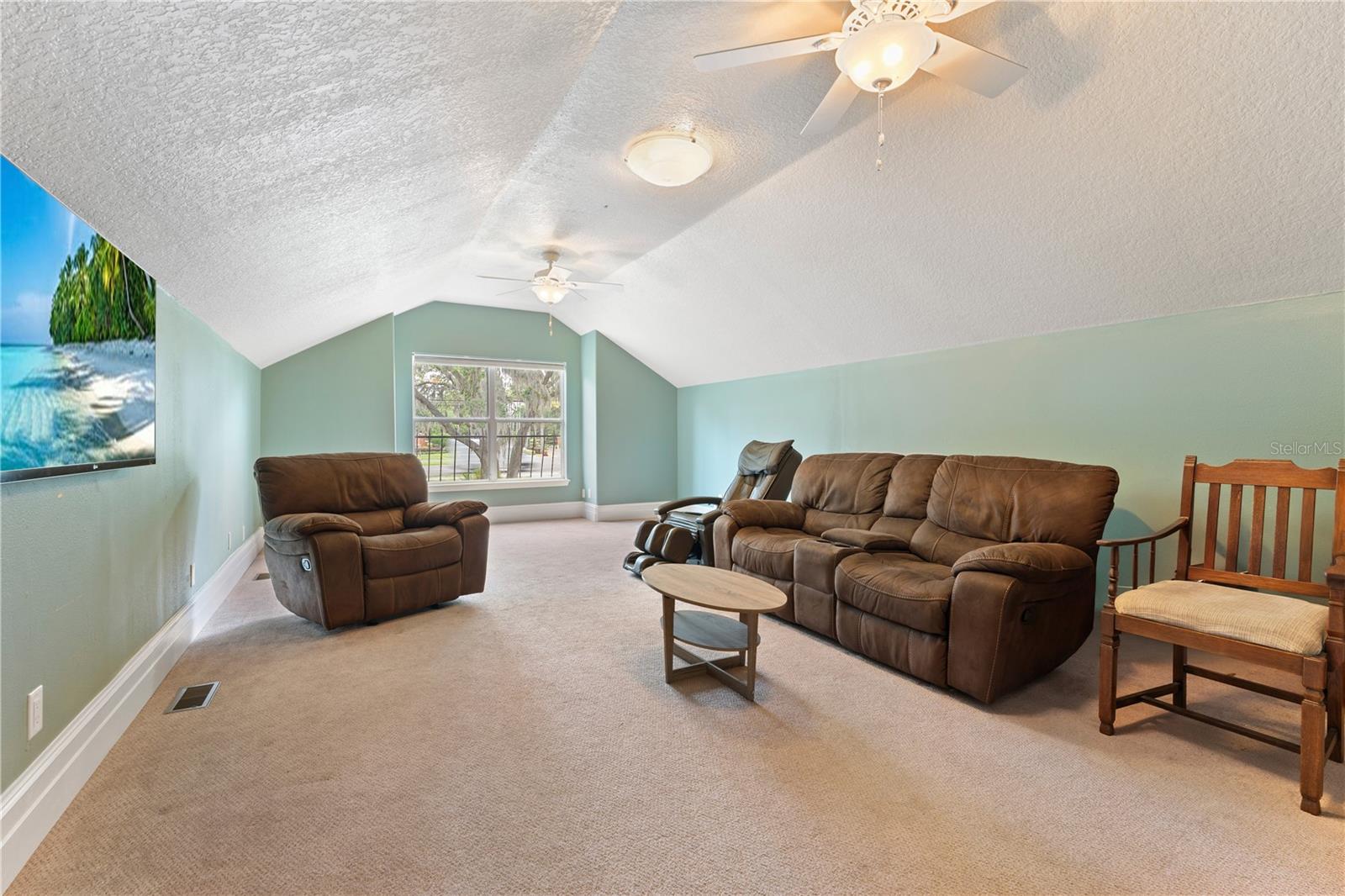 Image 31 of 58 For 6720 Winter Garden Vineland Road