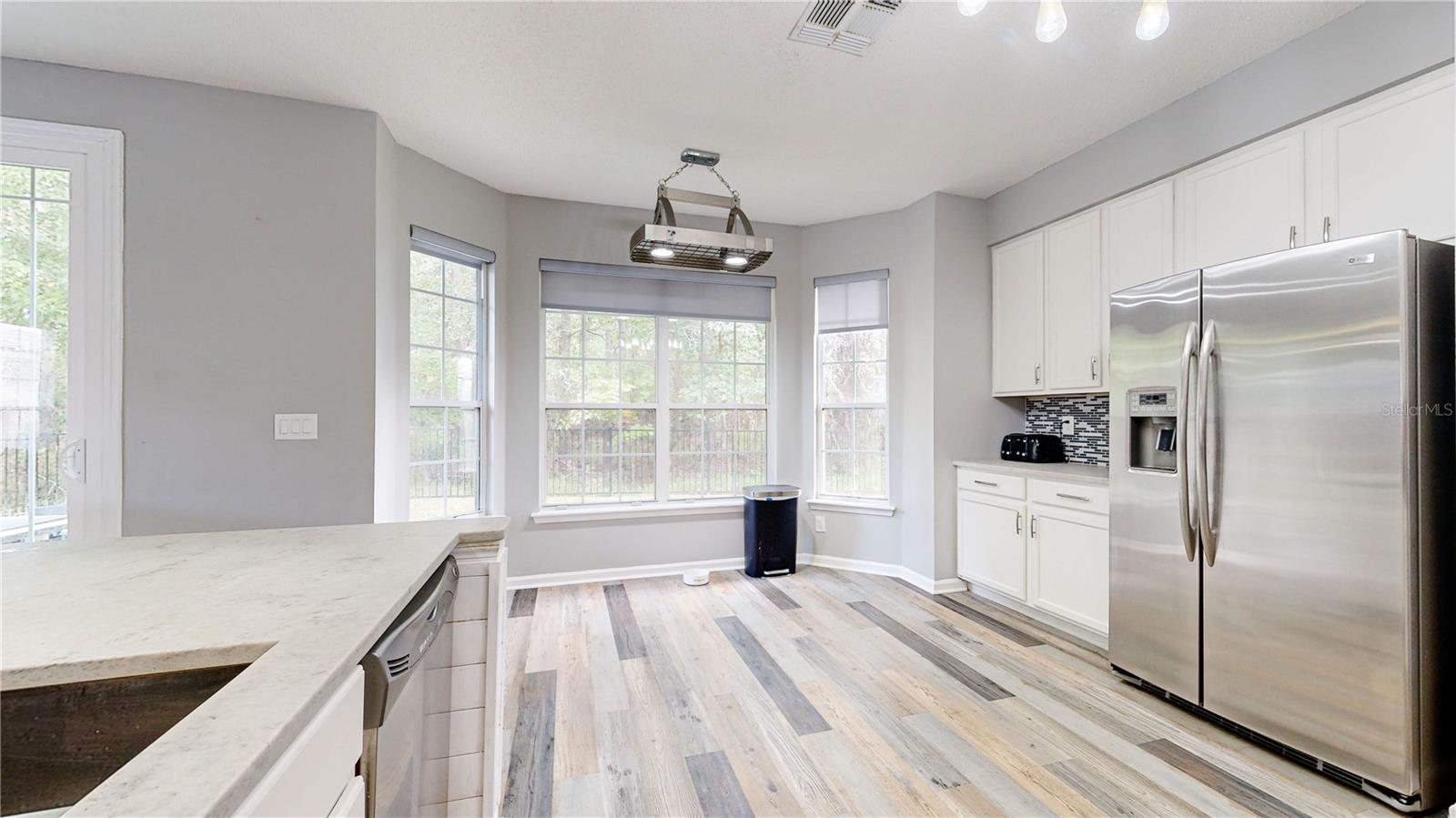 Image 12 of 42 For 1441 Laurel Oak Drive
