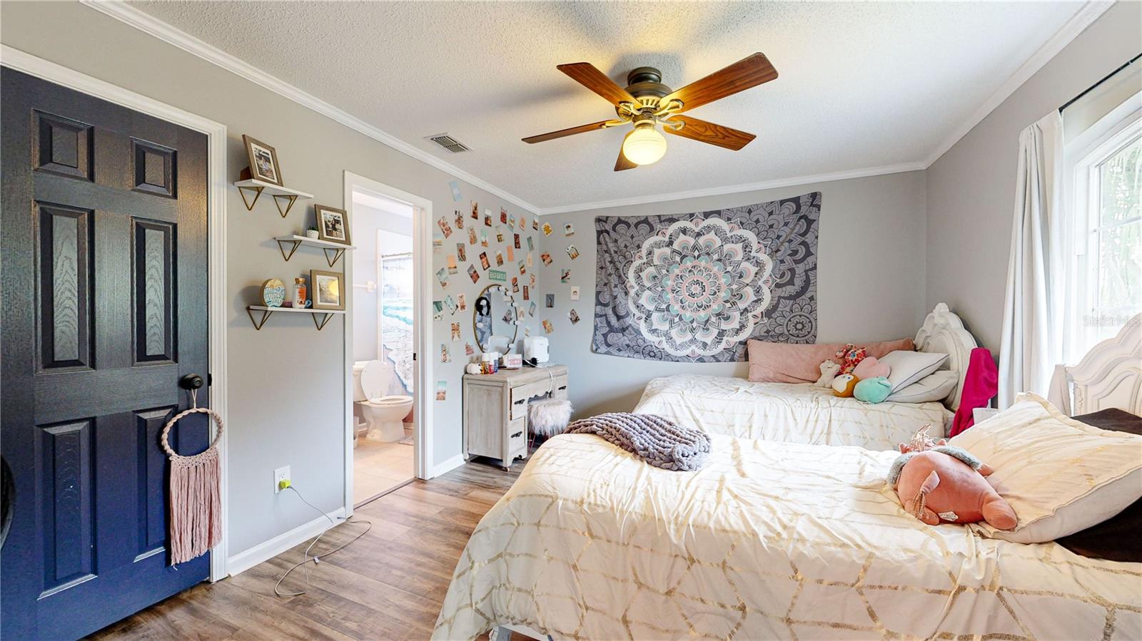 Image 30 of 42 For 1441 Laurel Oak Drive