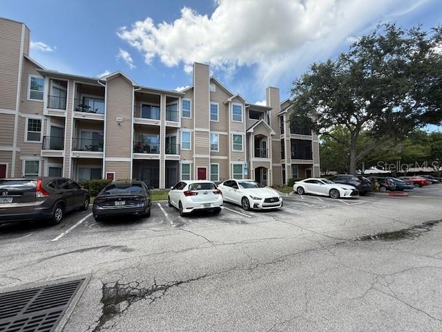 Details for 2000 Erving Circle 303, OCOEE, FL 34761