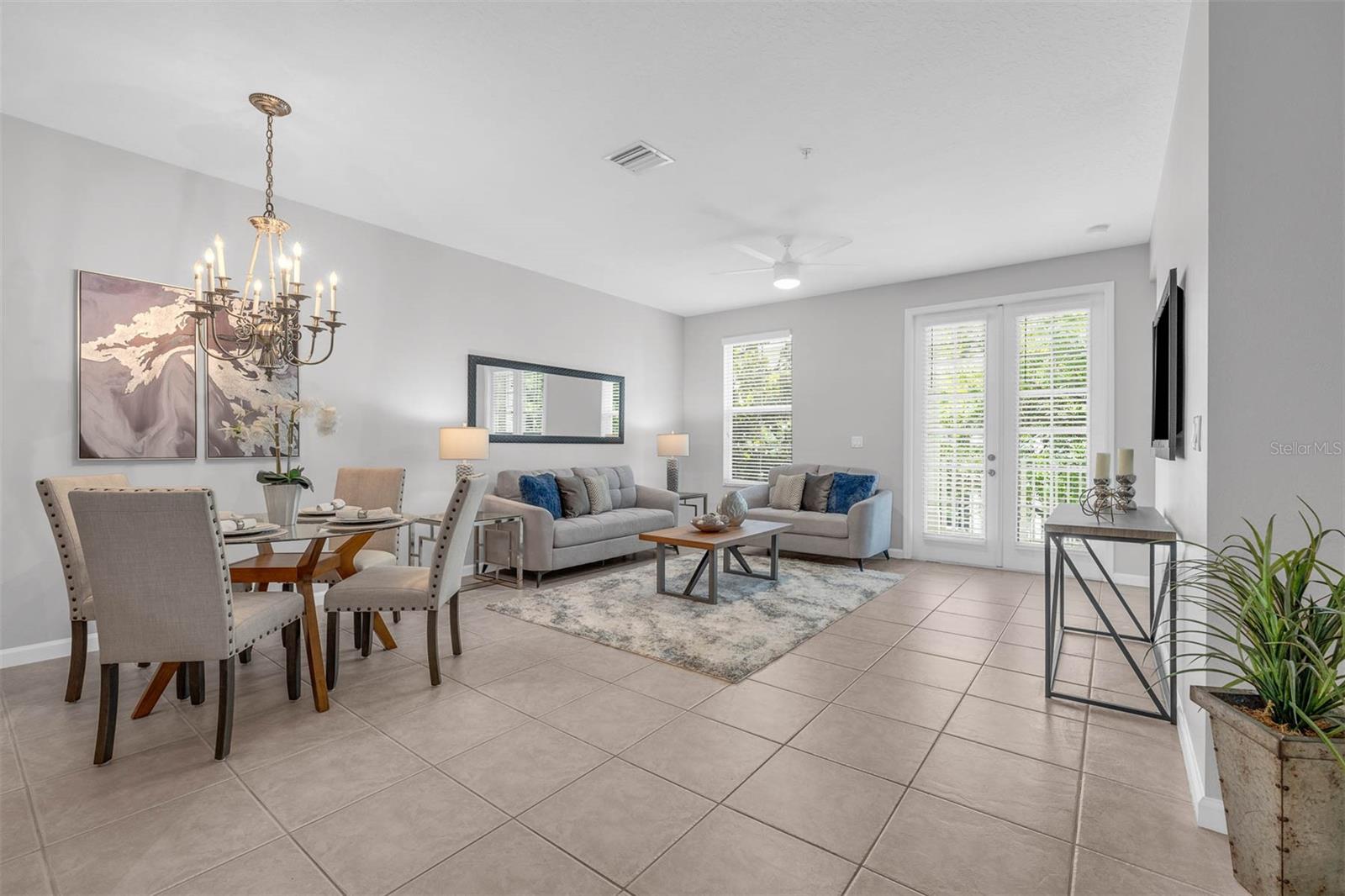 Image 15 of 38 For 4385 Wardell Place 202