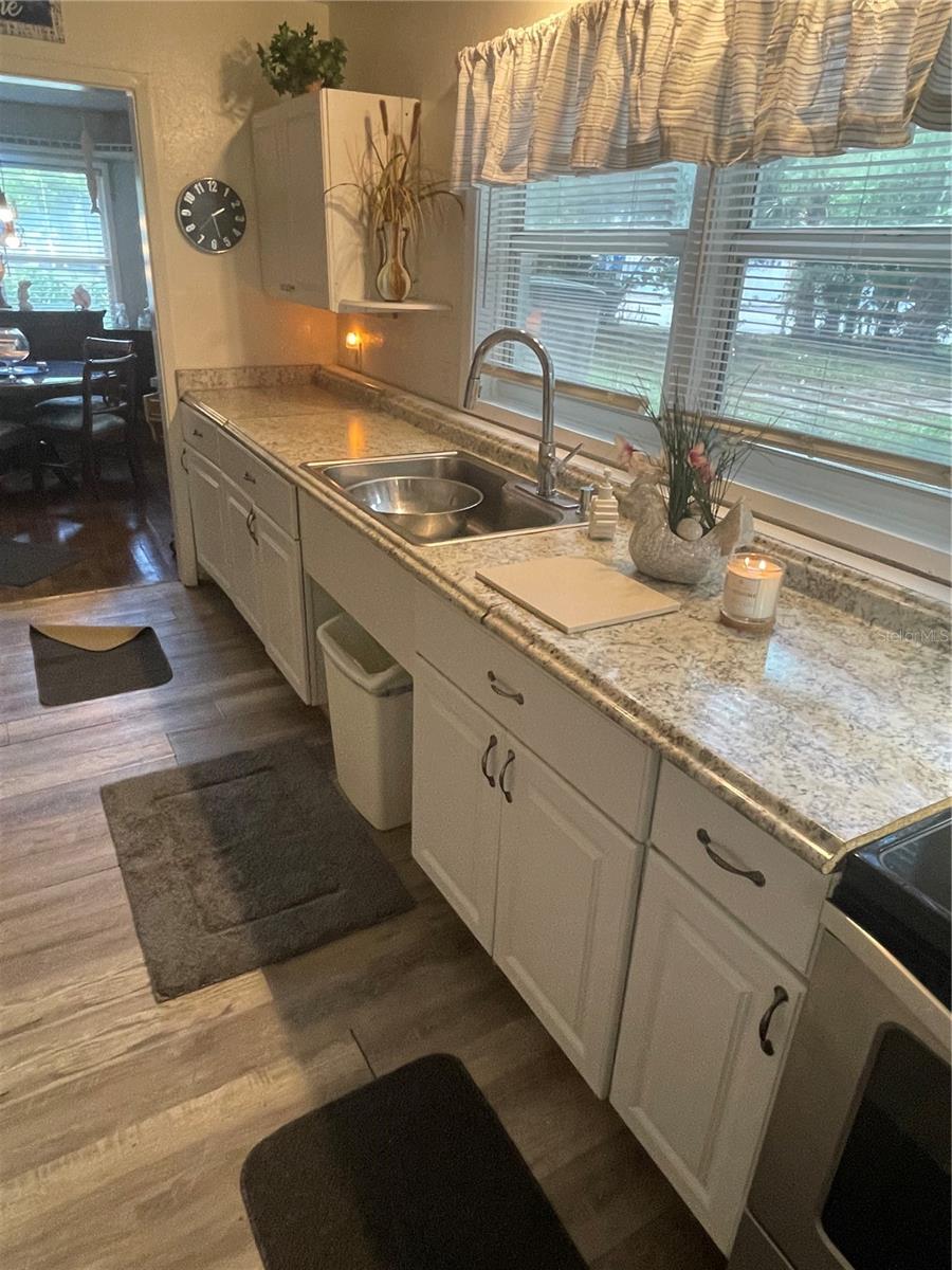 Image 10 of 88 For 578 3rd Street