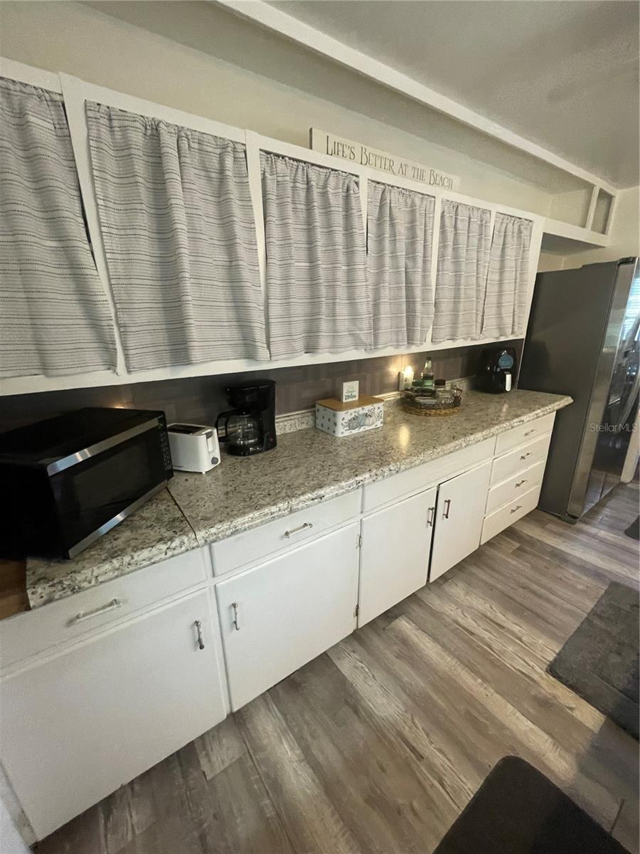 Image 14 of 88 For 578 3rd Street
