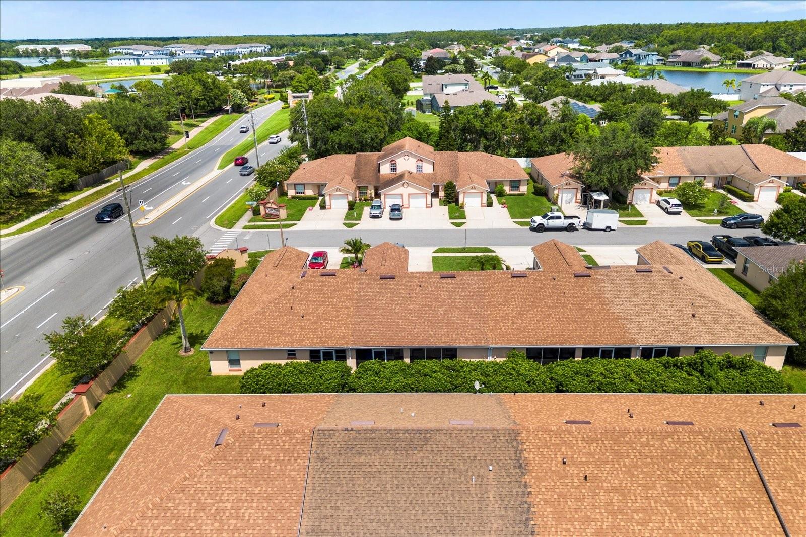 Image 23 of 31 For 3404 Village Green Court