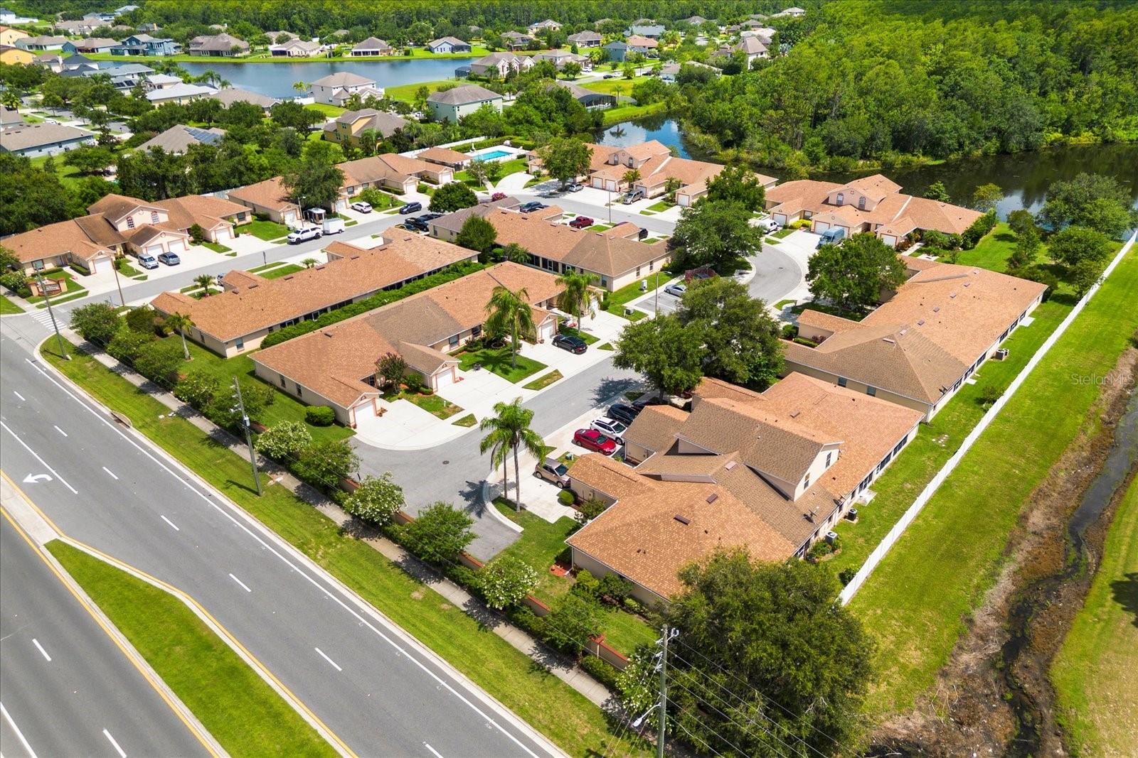 Image 25 of 31 For 3404 Village Green Court