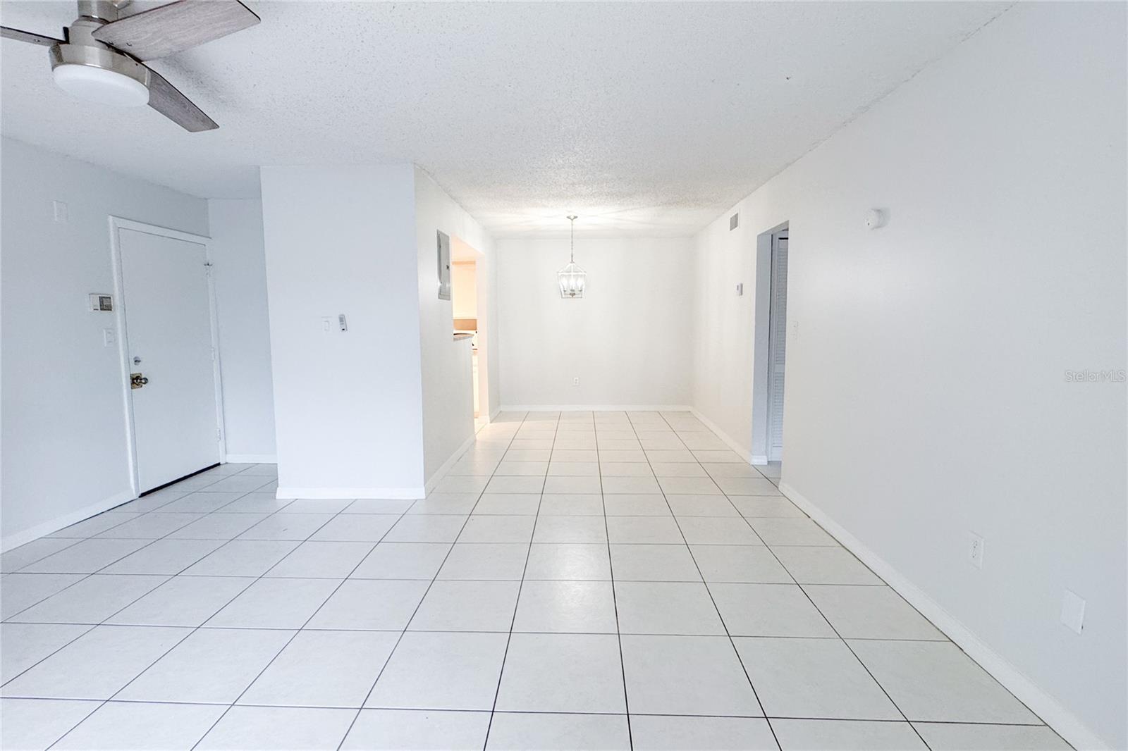 Image 3 of 15 For 310 Cherokee Court B