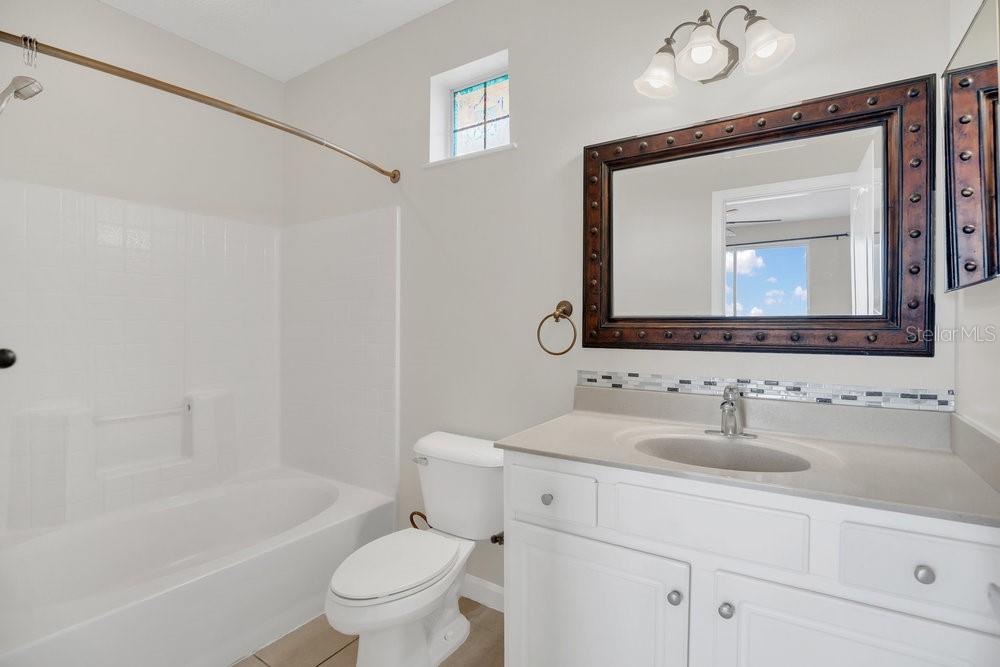 Image 18 of 44 For 12414 Baleria Cove 104