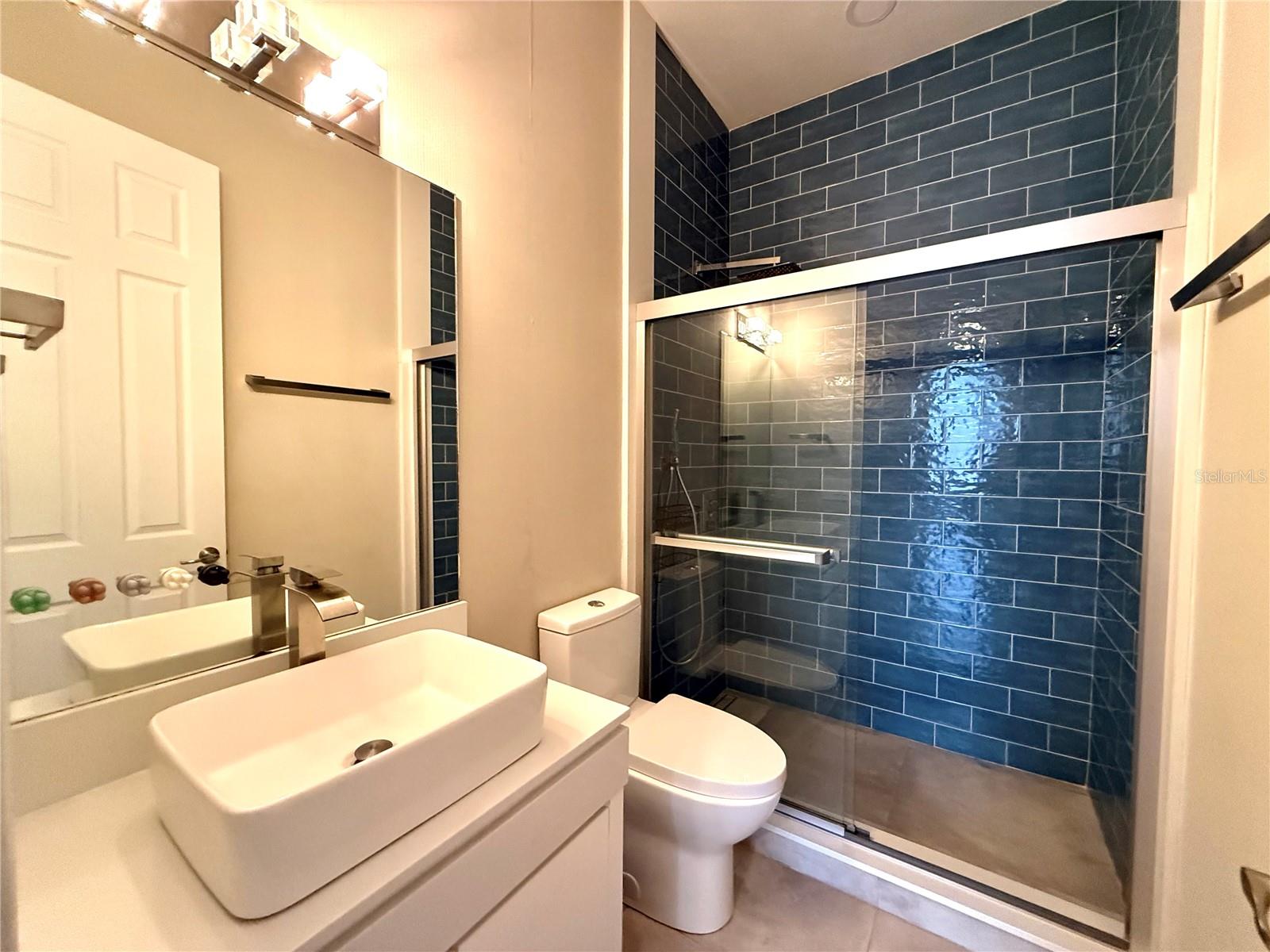 Image 36 of 46 For 2113 Grove Point Lane