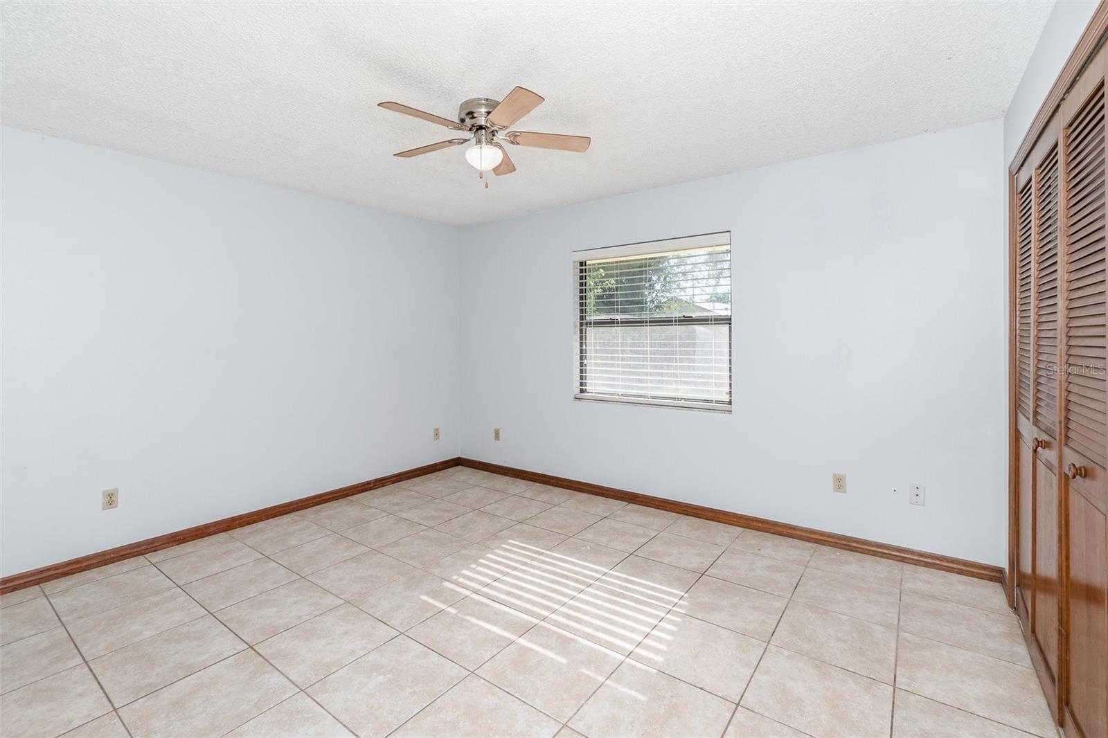 Image 13 of 25 For 1007 Glendale Street