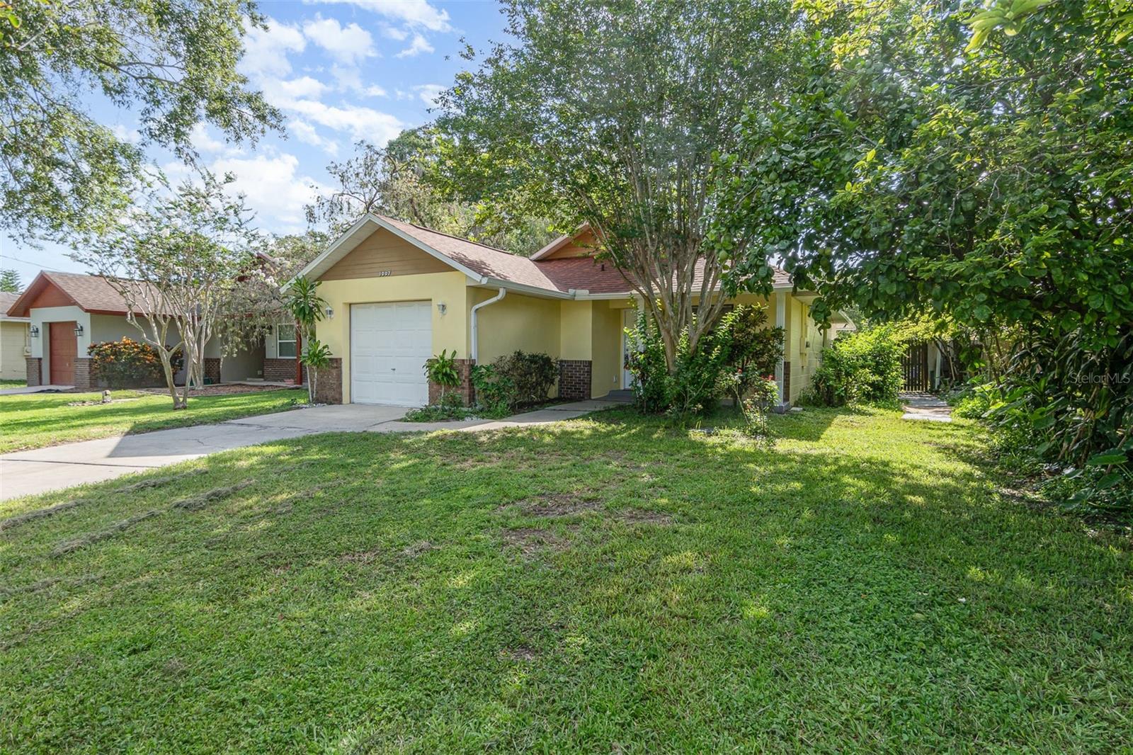 Image 4 of 25 For 1007 Glendale Street
