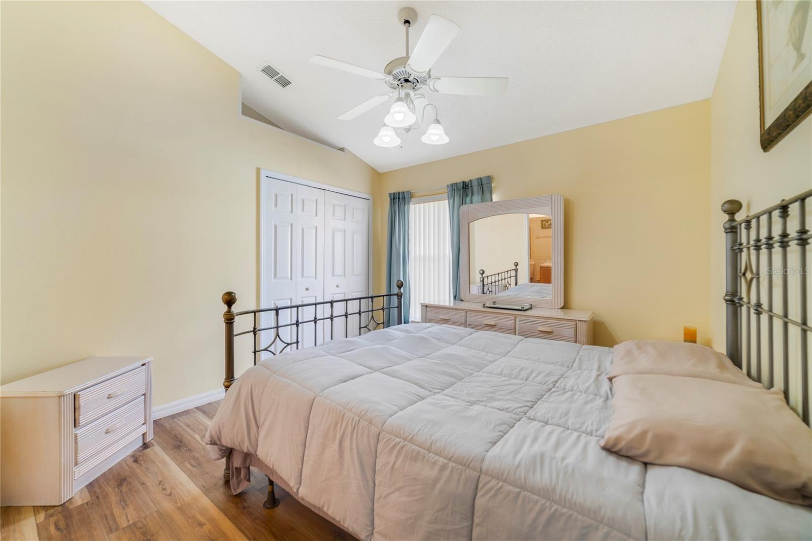 Image 14 of 20 For 4533 Oakbrook Court