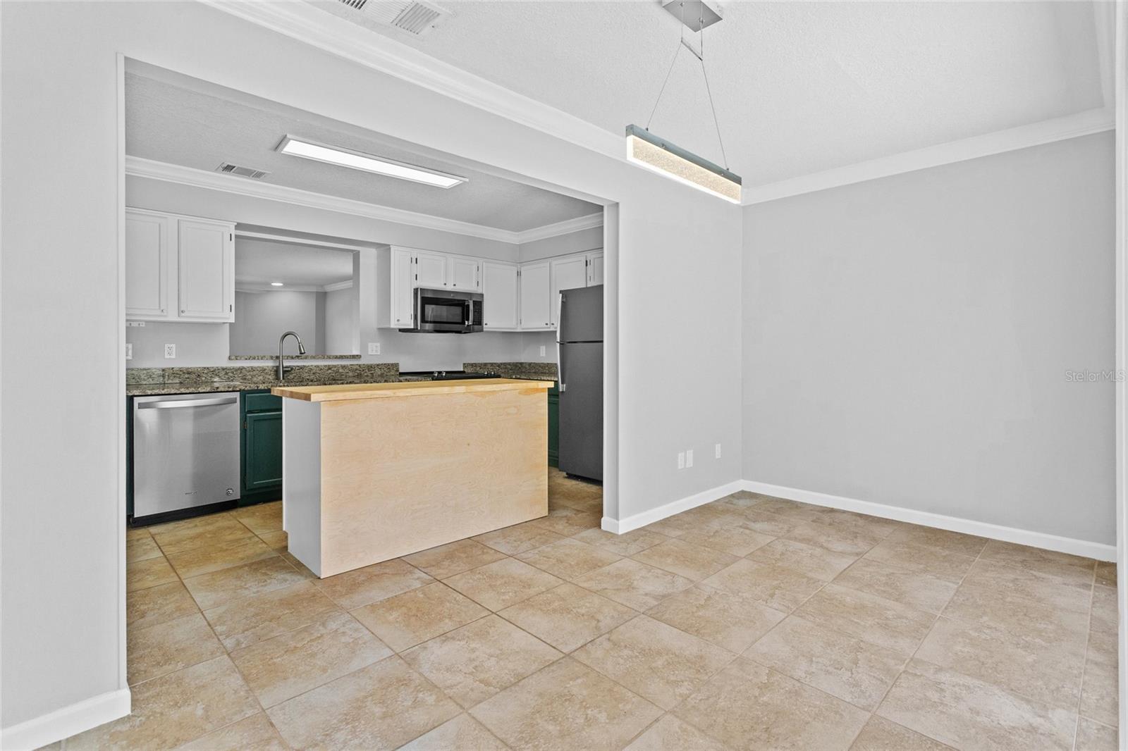 Image 15 of 36 For 2930 Candela Court