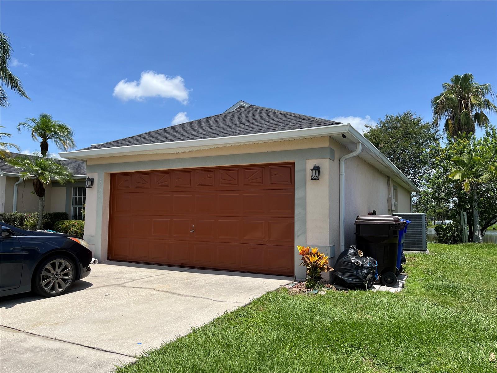 Image 3 of 55 For 2421 Queenswood Circle