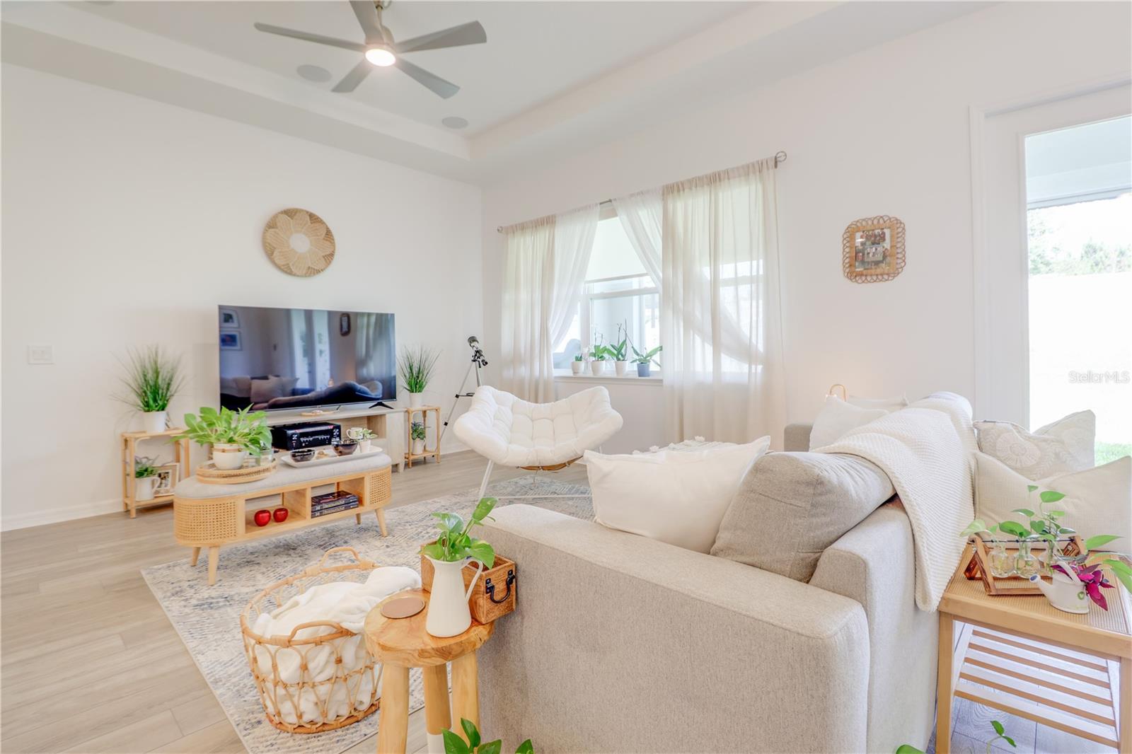 Image 8 of 43 For 10520 Petrillo Way