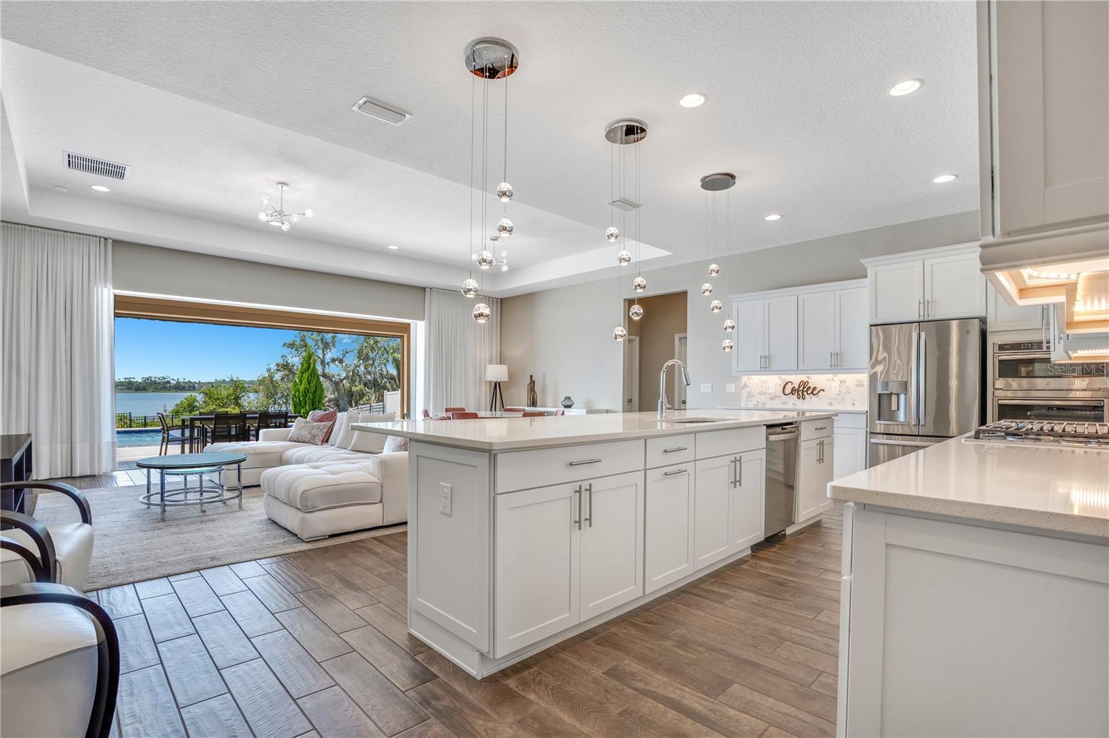 Image 17 of 68 For 15050 Sunstar Way