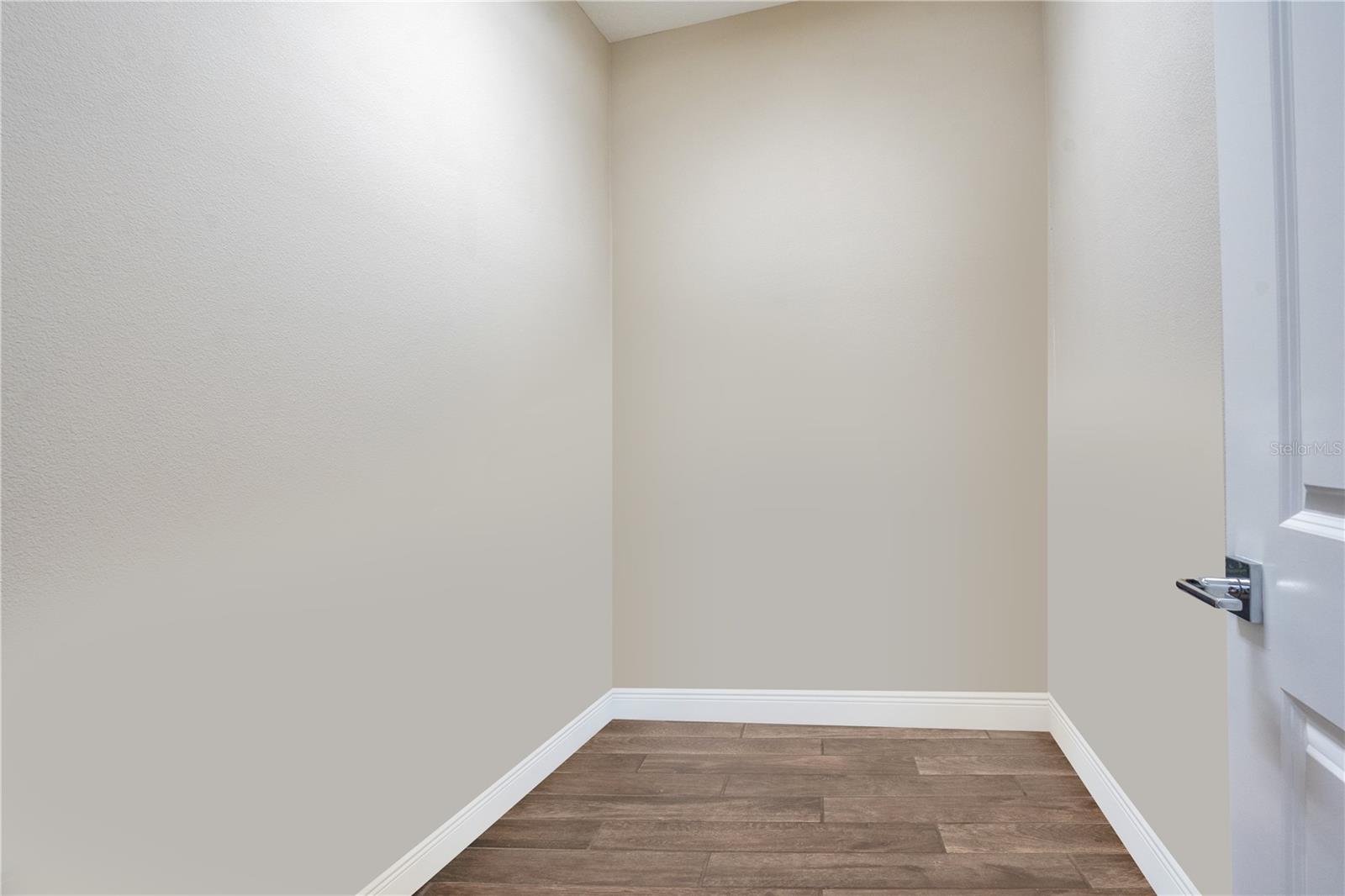 Image 44 of 68 For 15050 Sunstar Way