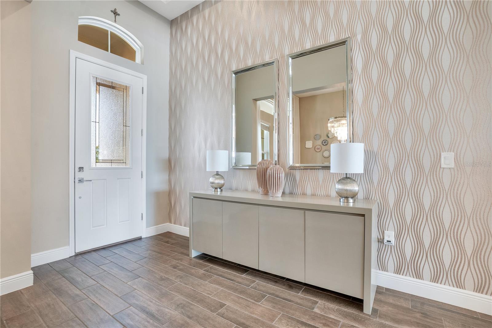 Image 5 of 68 For 15050 Sunstar Way