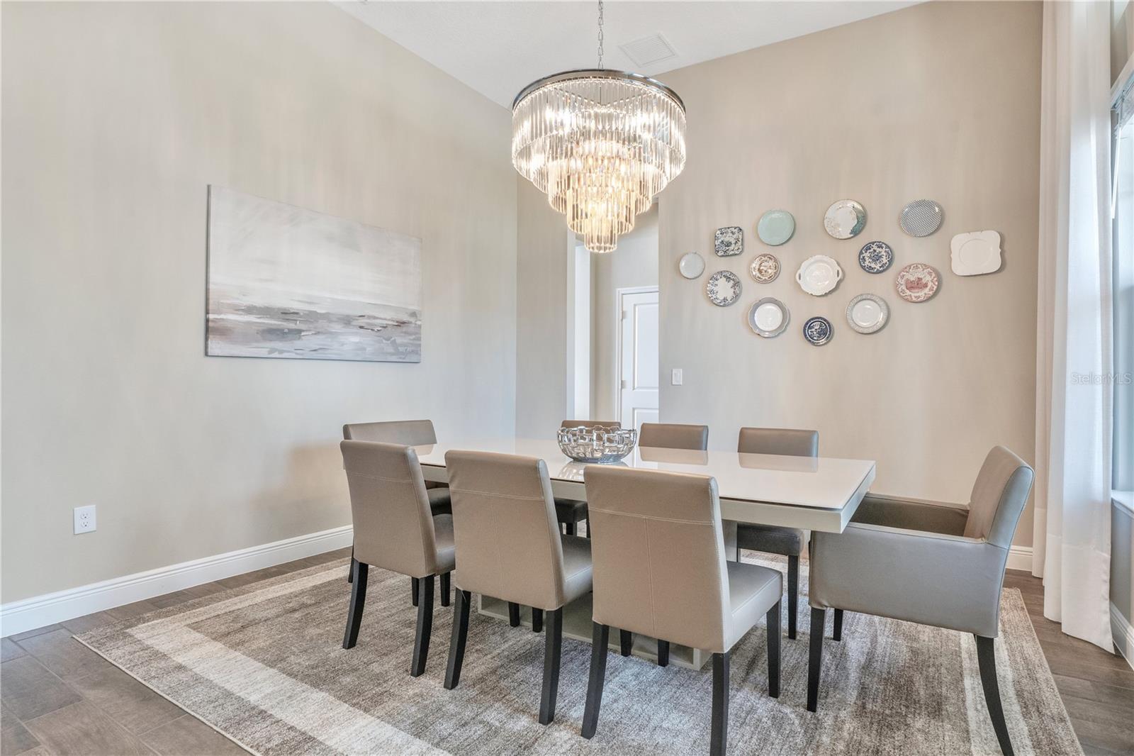 Image 7 of 68 For 15050 Sunstar Way