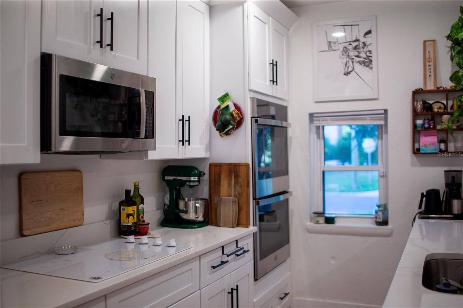 Image 3 of 21 For 112 Avocado Avenue
