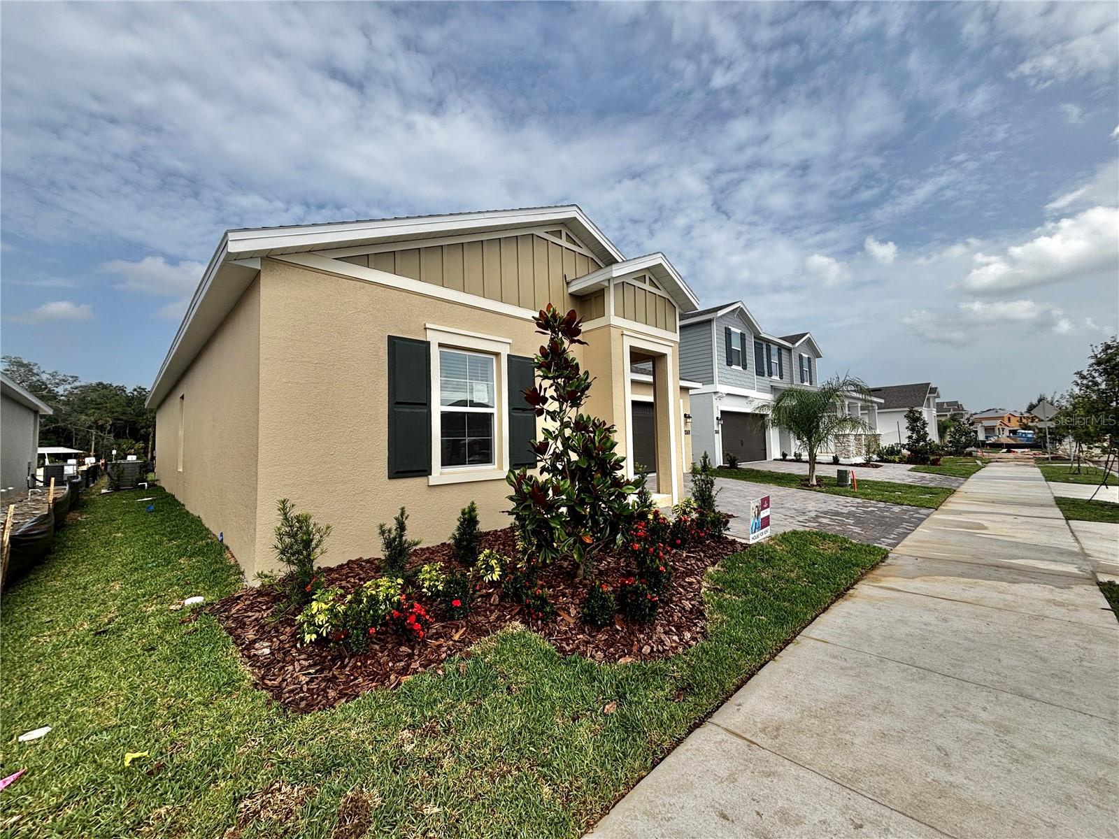 Image 3 of 22 For 4735 Golden Knight Boulevard